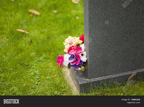 Flowers On Grave Image & Photo (Free Trial) | Bigstock