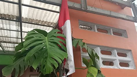 OTK Bakar Bendera Merah Putih Di Depok Polisi Kantongi Foto Dan