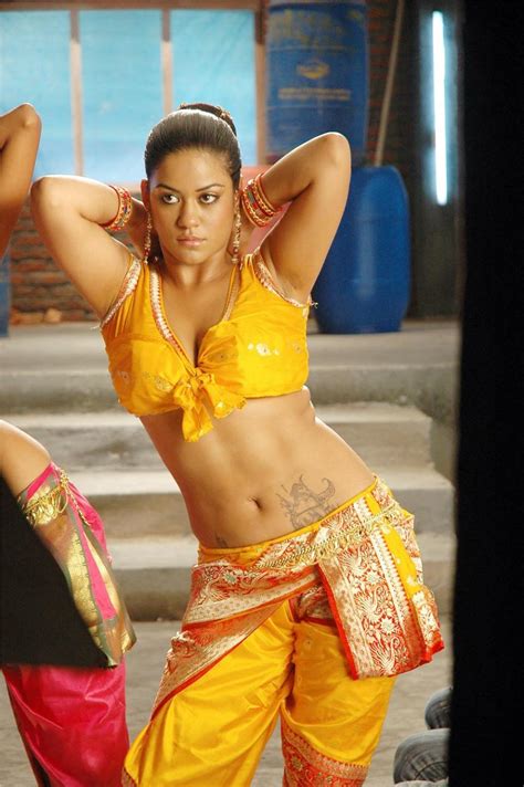 Mumaith Khan Item Song Stills In Rowdyrathore Beautiful Indian Actress