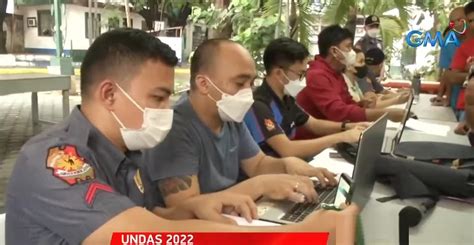 Pnp Checks Records Of People Living In Manila South Cemetery Ahead Of