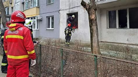 Incendiu La Parterul Unui Bloc Din Slatina Oameni Au Fost Evacua I