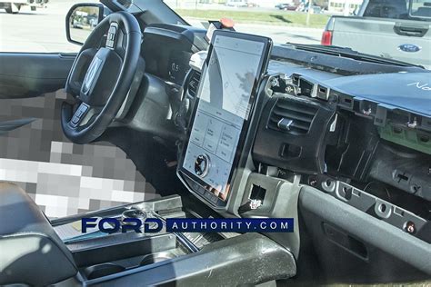 2022 Ford Excursion Interior