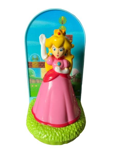 Mcdonald S Happy Meal Nintendo Super Mari Bros Princess Peach Toy Cake