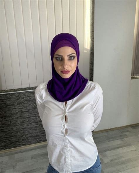 Beautiful Hijab Girl Beautiful Muslim Women Beautiful Women Pictures