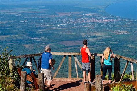 Volcán Mombacho ícono Verde De Granada