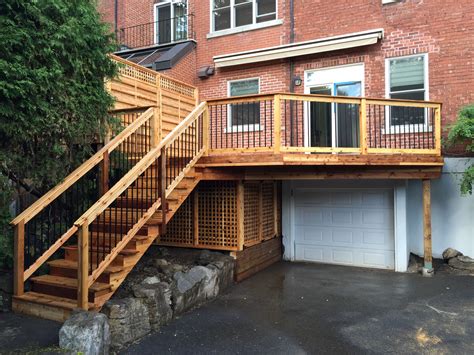 Westmount Western Red Cedar Deck Over Garage With Custom Privacy Wall