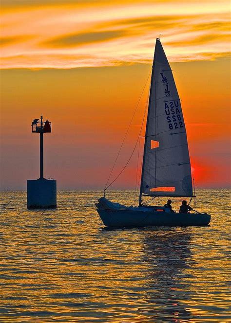 Solve Sailboat Sunset Jigsaw Puzzle Online With Pieces