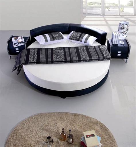 18 Beautiful And Versatile Circular Beds