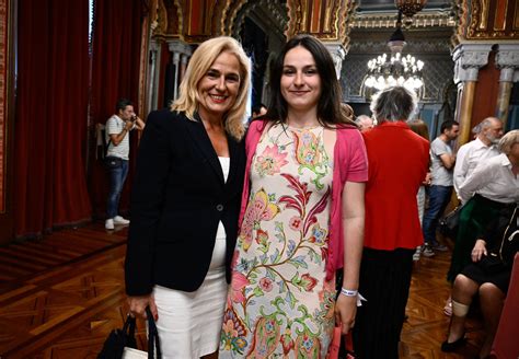 En Im Genes Los Ediles De Bilbao Acompa Ados En La Toma De Posesi N