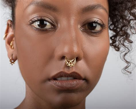 14k Gold Septum Septum Indien Piercing En Or Massif 14k Etsy