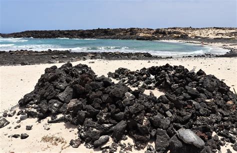 La plage Caleta del Mojón Blanco Lanzarote Avec ses peti Flickr