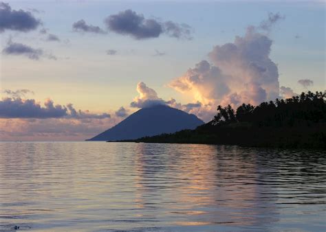 Visit Bunaken National Marine Park Tailor Made Trips Audley Travel Uk