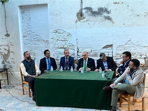 Gran Xito De La Mesa Redonda Sobre Costaleros Celebrada En La