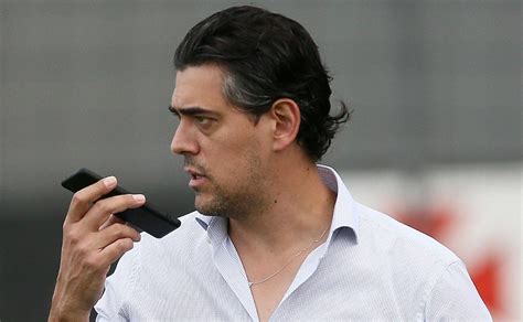 Vasco vence concorrência do Flamengo e contrata destaque do Estadual