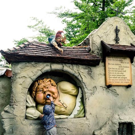 One Of The Most Unique Trash Cans At Efteling Theme Park A Unique