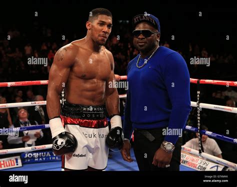 Anthony Joshua Left And Kevin Johnson At The Barclaycard Arena Hi Res