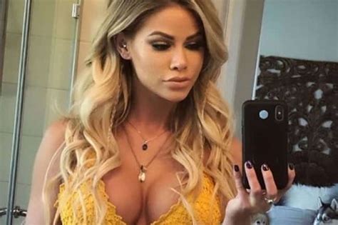 Jessa Rhodes Biography Wiki Net Worth Age Height Weight Awards