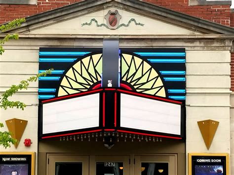 Grandview Theater (5) - DāNite Sign Co.
