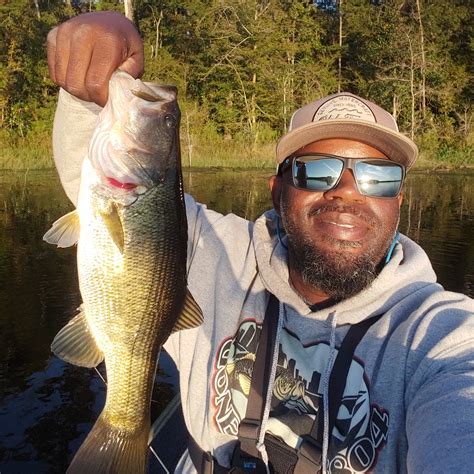 Georgia Largemouth Llleeegggooo Rfishing