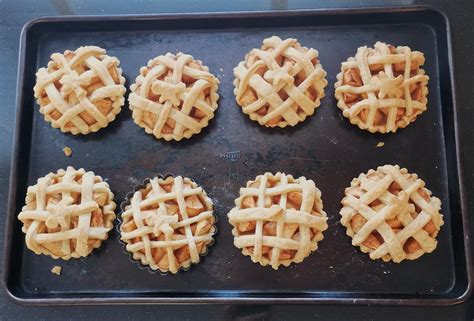 My first time baking apple pie (or any kind of pie) because I need to ...