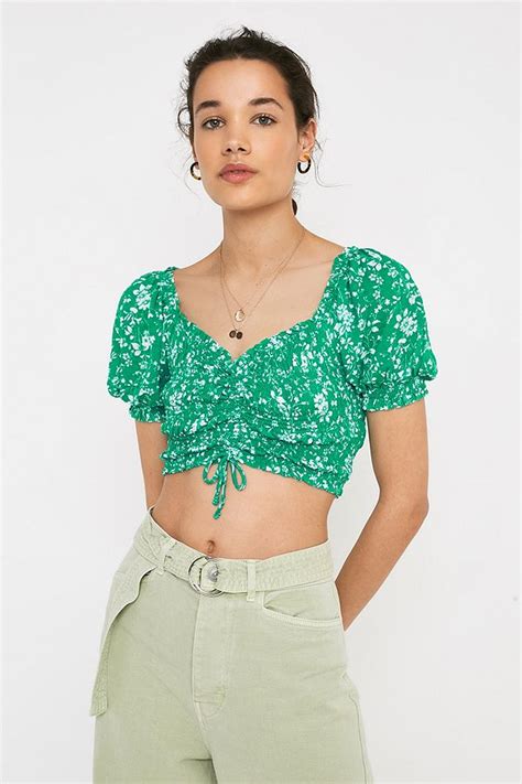 Uo Shay Green Cinched Puff Sleeve Cropped Top Urban Outfitters Uk