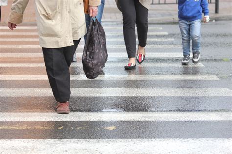 Recomendaciones De Seguridad Vial Que Debe Tener En Cuenta Todo Peat N