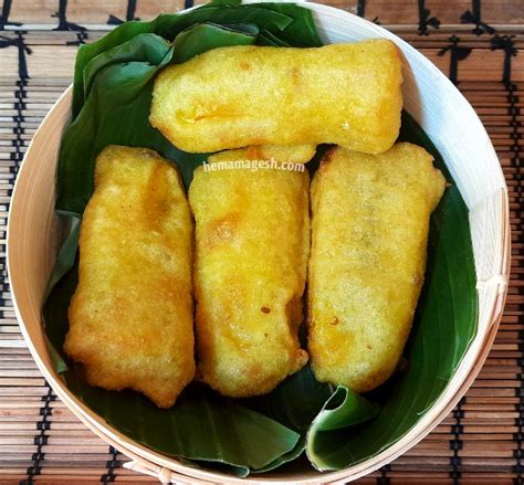 Pazham Pori Ethakka Appam Kerala Style Pazham Pori