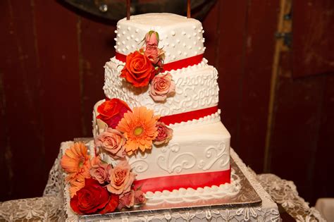 Smoky Mountain Cakes Completely Wowed Us With This Cake The Gorgeous