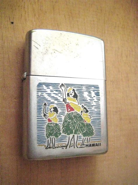 1978 Zippo Lighter Hawaii Hula Girls 1937451922