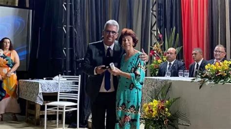 Presidente Do Sindicato Rural De Trajano De Moraes Recebe Homenagem Da