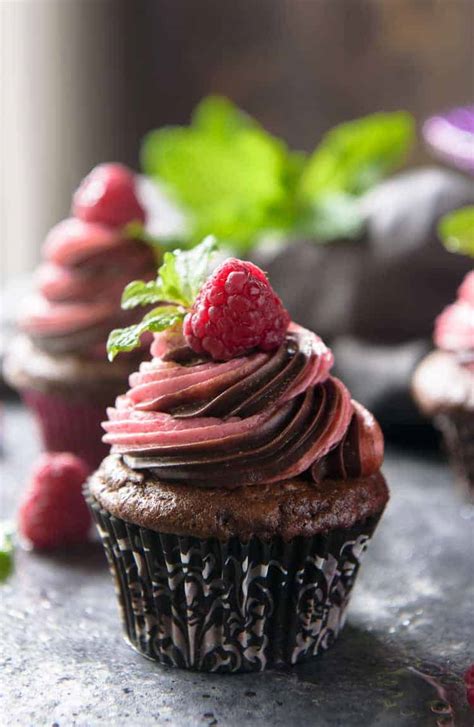 Chocolate Raspberry Cupcakes The Crumby Kitchen