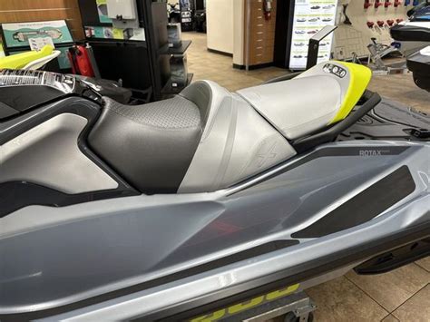 New 2024 Sea Doo Waverunner RXT 33064 Deerfield Beach Boat Trader