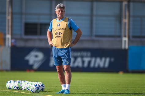 Renato Portaluppi Comanda O Pen Ltimo Treino Do Gr Mio Antes Do