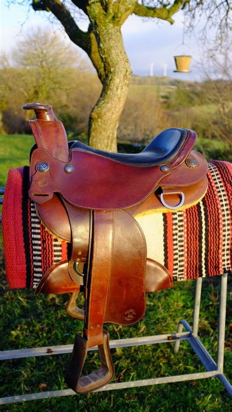 Western Saddle By Orthoflex 17 Inch Seat Flex Panels Western Saddles