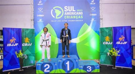 Destaque Tubaronense Atleta de 11 anos é Campeã Sul americana de Jiu