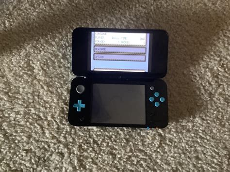 Weird screen glitch. Can somebody tell me what’s happening? : r/Roms