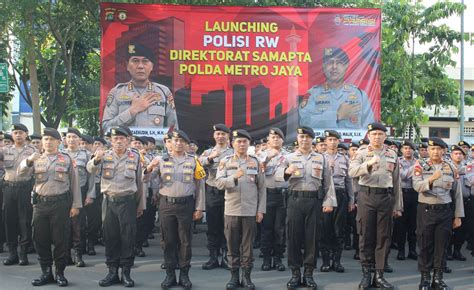 Ditsamapta Polda Metro Jaya Tempatkan Personel Jadi Polisi Rw