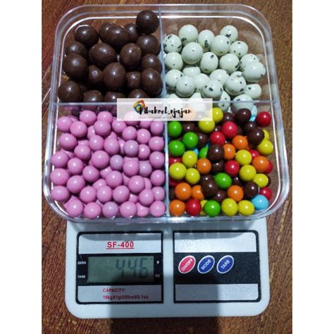 Jual Paket Coklat Coklat Sekat Varian Coklat Lagie Random Indonesia