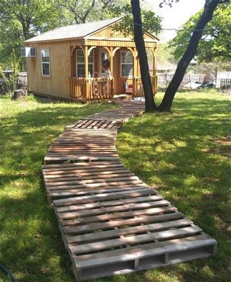 Wooden Pallet Walkway A Junk With Better Utilization