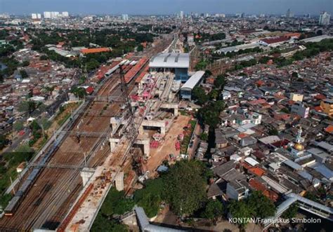 Cuaca Hari Ini Di Jakarta Cerah Berawan Dan Berawan Suhu Menyengat Di