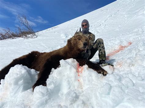 Alaska Bear Hunting Guides - Hidden Alaska Guides and Outfitters