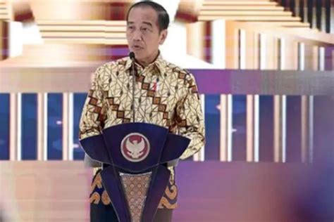 Presiden Jokowi Tetapkan Aturan Baru Penyesuaian Hari Dan Jam Kerja