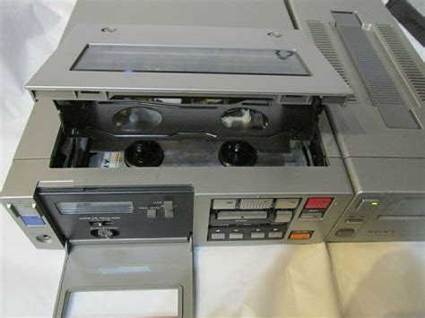 magnétoscope portatif SONY Betamax SL F1F Sécam et alimentation AC F1F