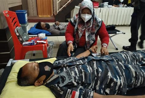 Peduli Kemanusiaan PWI Karimun Gelar Donor Darah Rangakaian