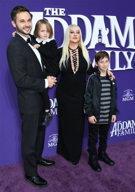 Christina Aguilera and Family at The Addams Family Premiere | POPSUGAR ...