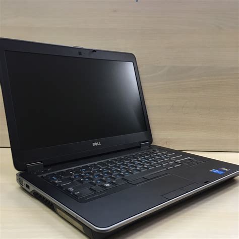 Dell Latitude E6440 I5 14 HD AMD 8690M 19SBN32 DELL ZP UA