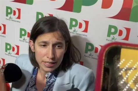 Youtg Net Elly Schlein A Cagliari Governo Solinas Un Disastro La