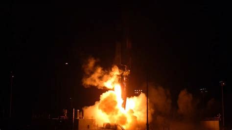 'Mission accomplished!': Successful Firefly mission from Vandenberg is ...