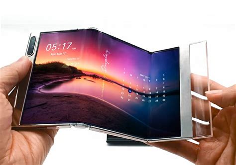 Samsung Display Heavily Points To Samsungs Next Generation Foldables