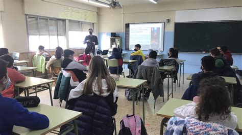 Más de 5 000 alumnos de Torrejón participan en el programa municipal de